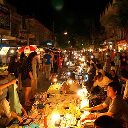 Centro Cnx Hotel Chiang Mai Ngoại thất bức ảnh