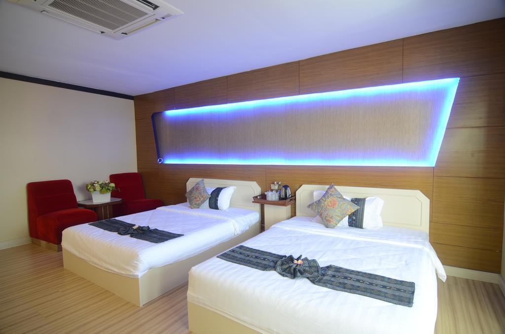 Centro Cnx Hotel Chiang Mai Phòng bức ảnh