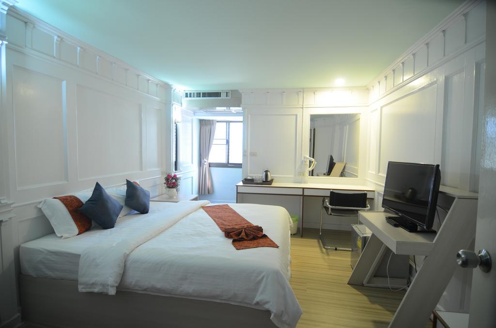 Centro Cnx Hotel Chiang Mai Ngoại thất bức ảnh