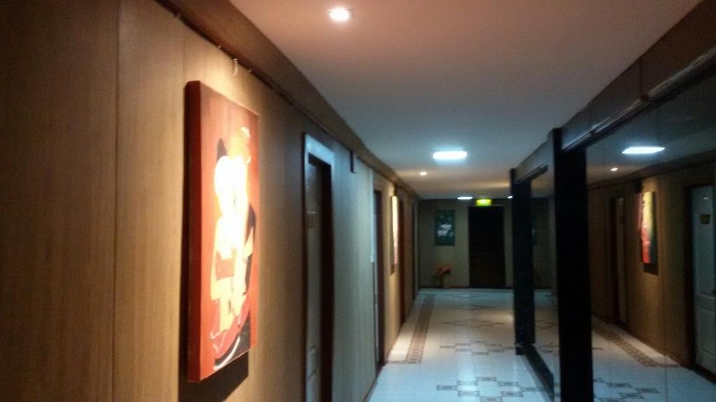 Centro Cnx Hotel Chiang Mai Ngoại thất bức ảnh